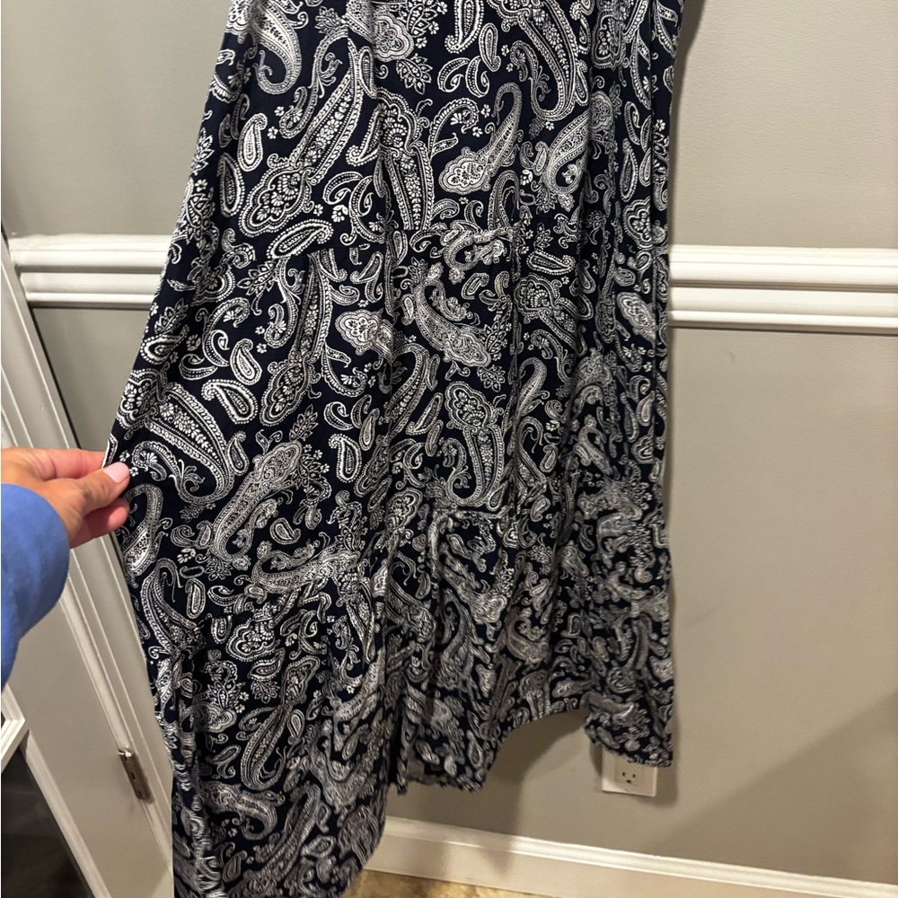 LOFT Paisley Button-Down Dress - Navy Blue and White - Size 8 NWOT - Picture 4 of 10